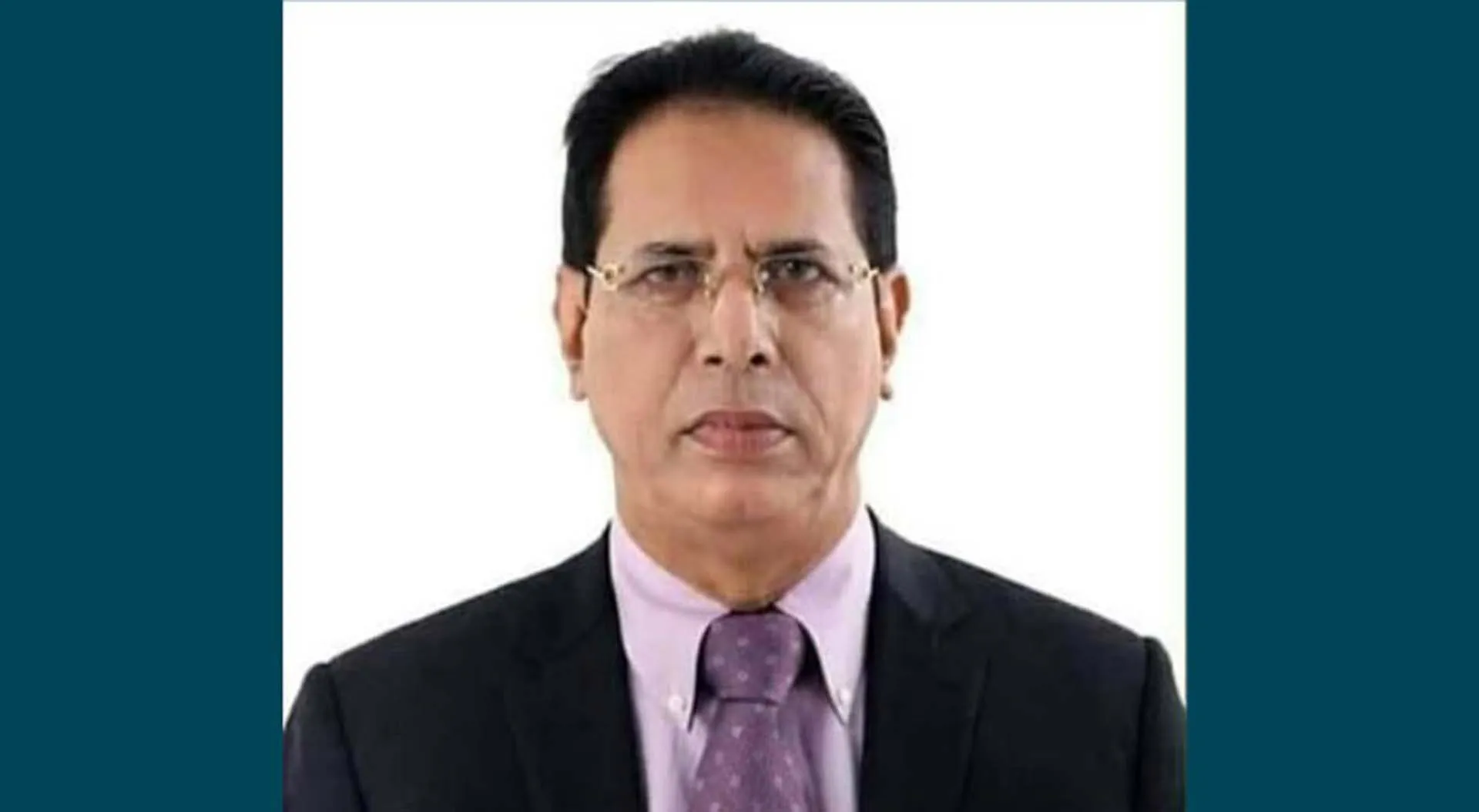 শিক্ষাবোর্ড চেয়ারম্যানের সঙ্গে দুর্ব্যবহার, বিএনপি নেতাকে শোকজ